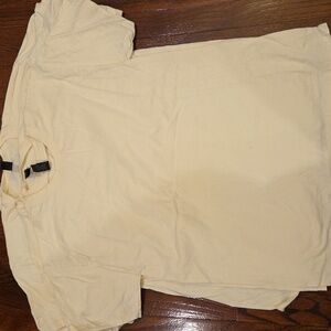 4 Large Yellow Gildan tshirt bundle